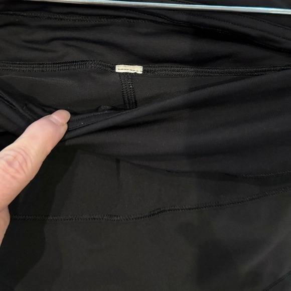 Lululemon Pace Rival Mid-Rise Black
Skirt, Size 8 - Picture 10 of 13